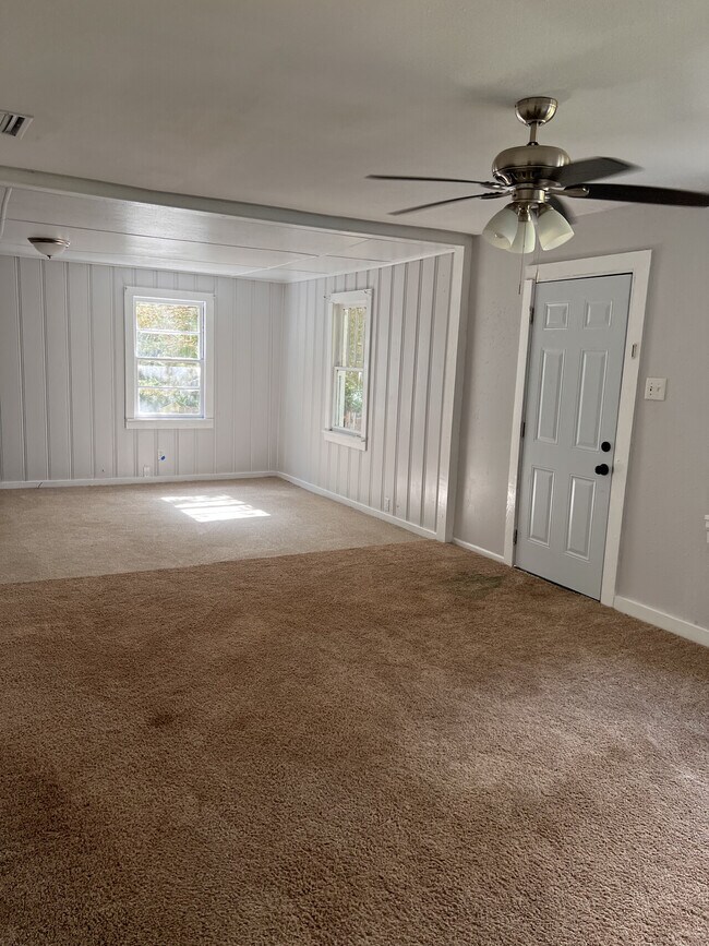 Foto del edificio - 2838 Walter St