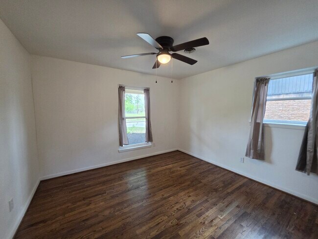 Foto del edificio - 3907 Grapevine St