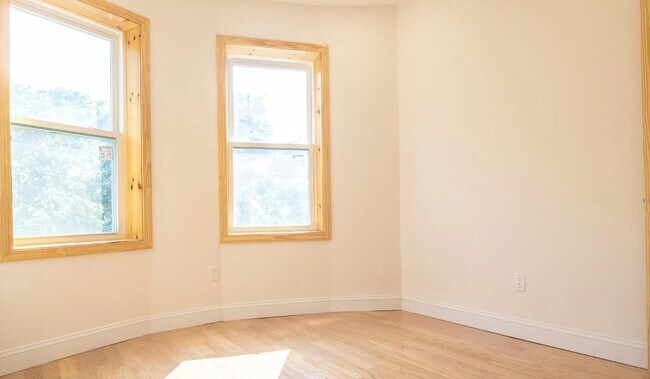 Building Photo - 20 Winthrop St