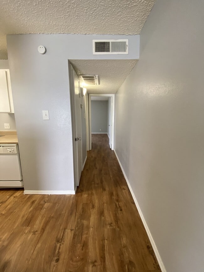 Edinburg Place Apartments Apartments in Edinburg, TX