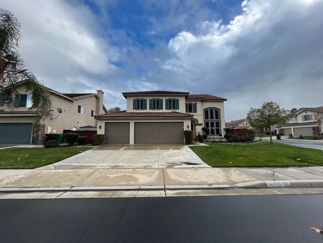 Foto del edificio - 40336 Cambridge St