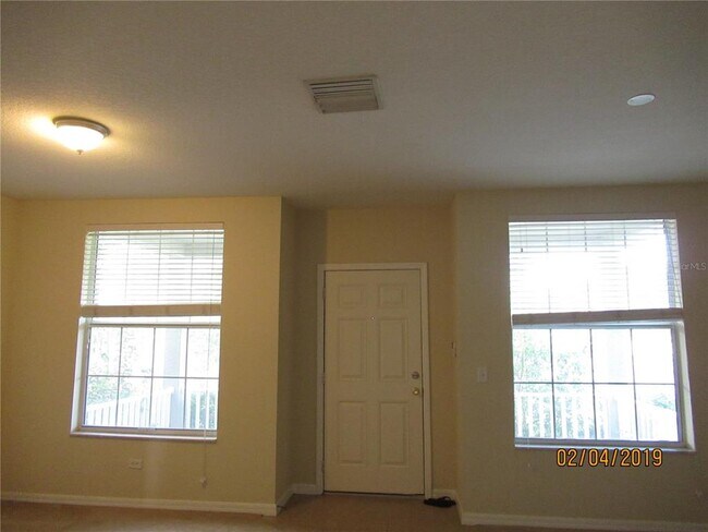 Foto del edificio - 1402 Blue Magnolia Rd