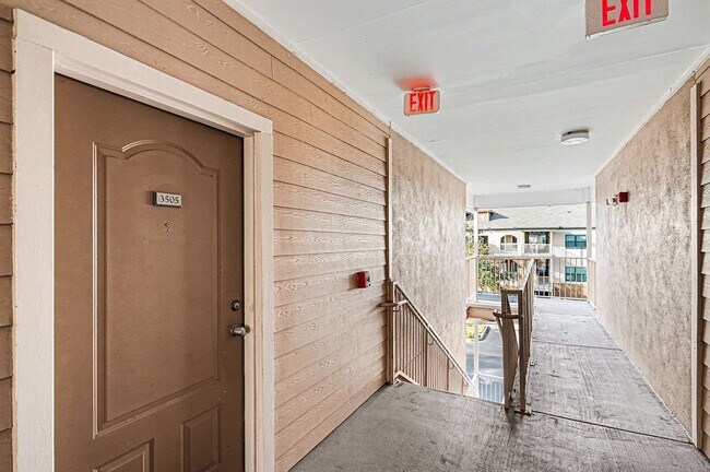 Foto del edificio - 6440 Borasco Dr