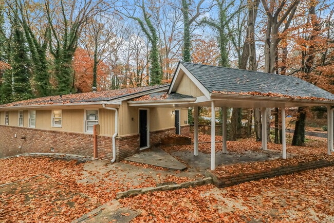 Foto del edificio - 3149 Beech Dr