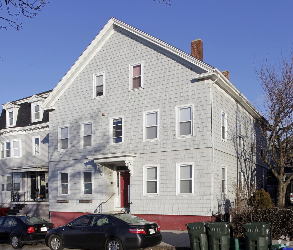 Foto principal - 144-146 George M Cohan Blvd