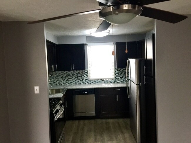 Photo - 116 Kearsarge St Apartment