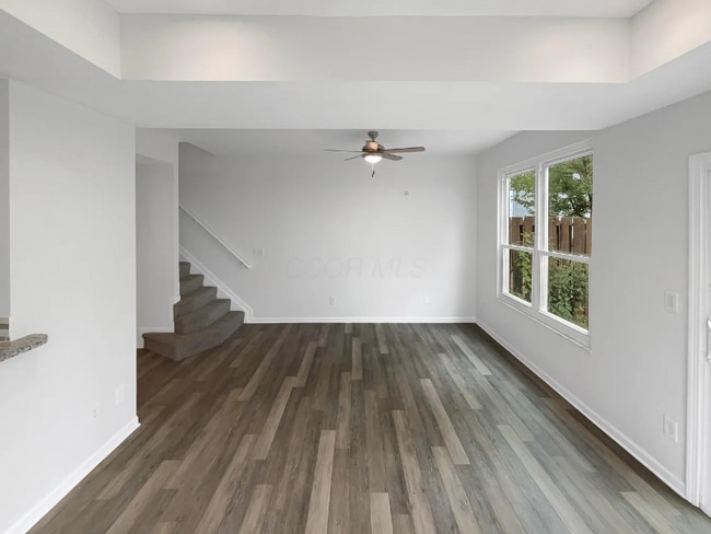Building Photo - 4953 Albany Meadow