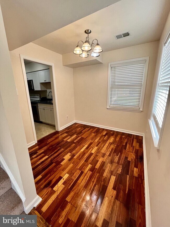 Building Photo - 9683 Hagel Cir
