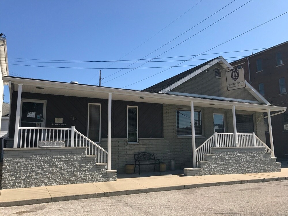 214 E 12th St, Jasper, IN 47546 Apartments in Jasper, IN