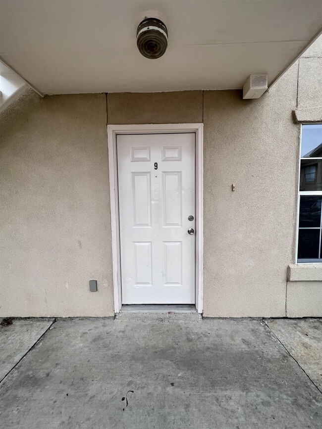 Building Photo - 507 Shiloh Dr