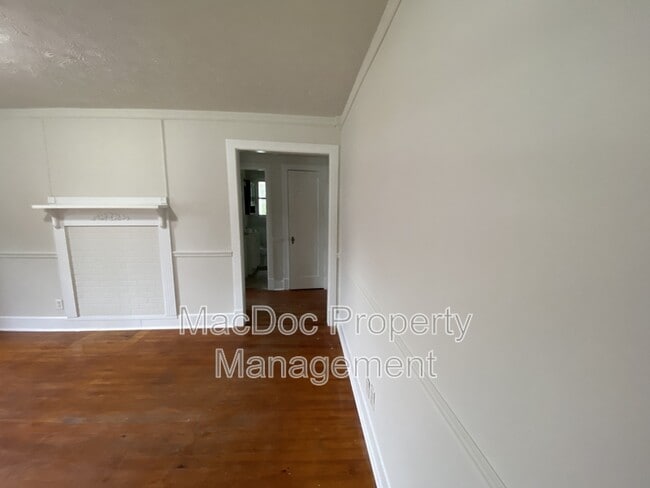 Foto del edificio - 2312 Oak St