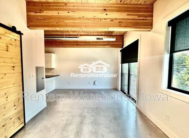 Foto del edificio - 2701 Ingersoll Ave