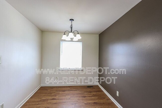 Foto del edificio - 2843 Ravenswood Dr