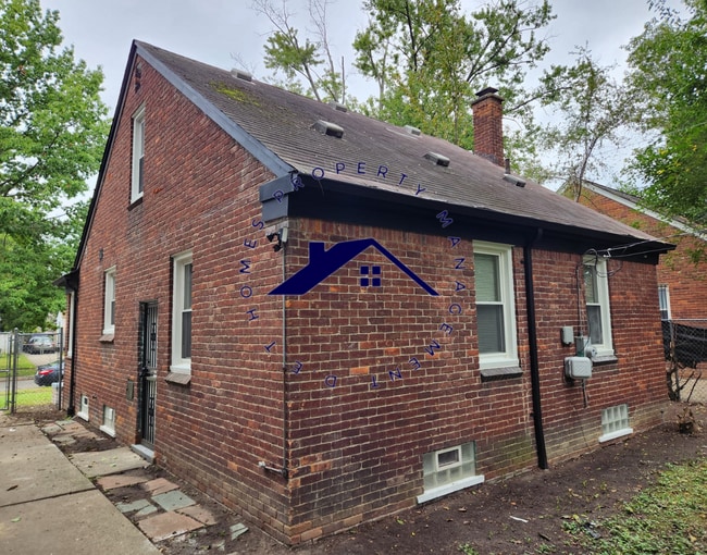 Building Photo - 19460 Braile St