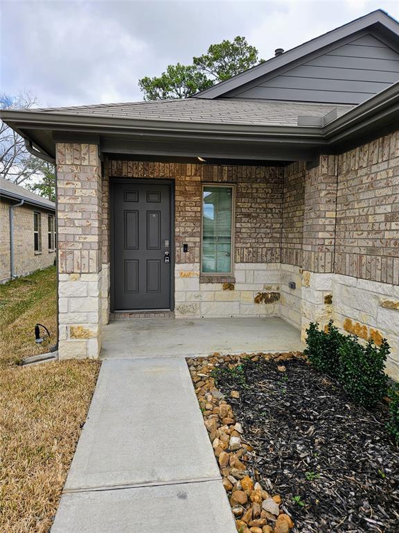 Building Photo - 22902 Spruce Summit Trail