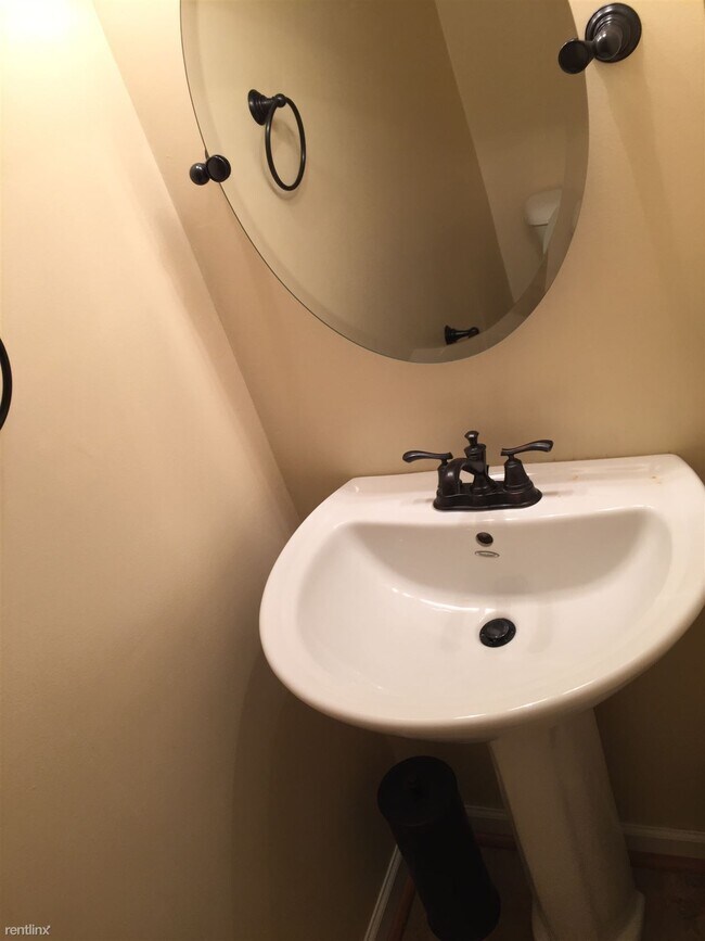 Building Photo - 2 br, 2 bath Townhome - 1778 Tiger Lily Ci...