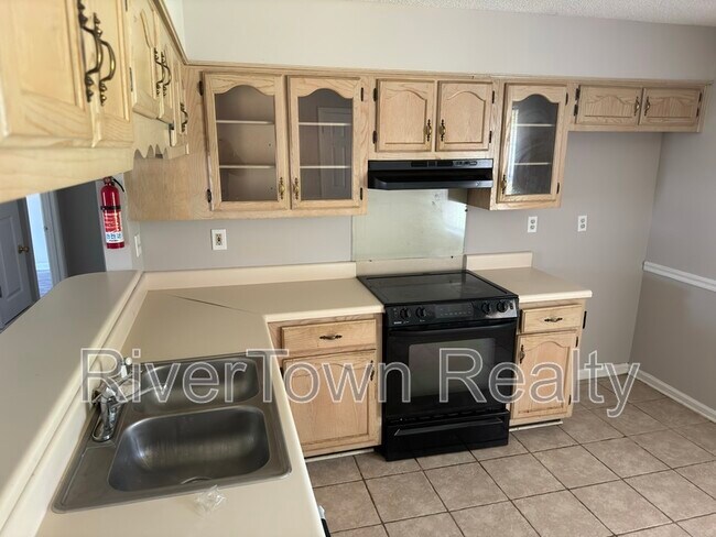 Building Photo - 2587 Arborgreen Cove