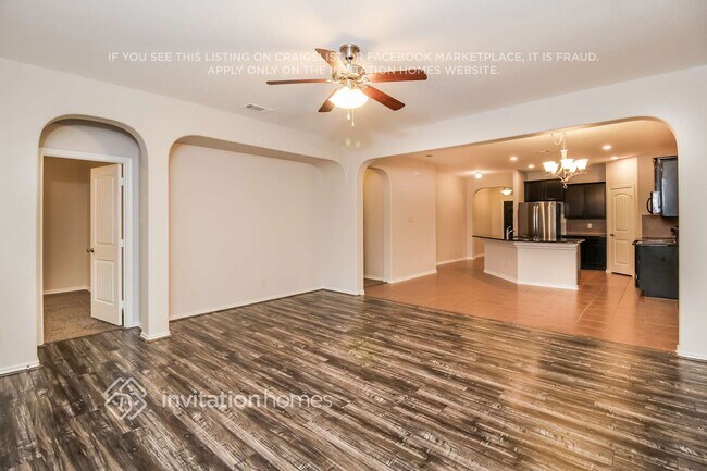 Building Photo - 717 Santa Rosa Dr