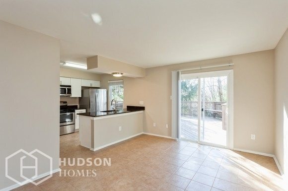 Building Photo - 54 Battersea Bridge Ct