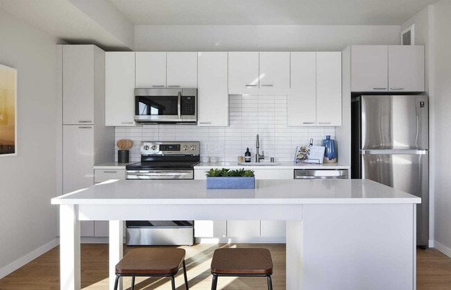 Building Photo - The Pitch Apartments