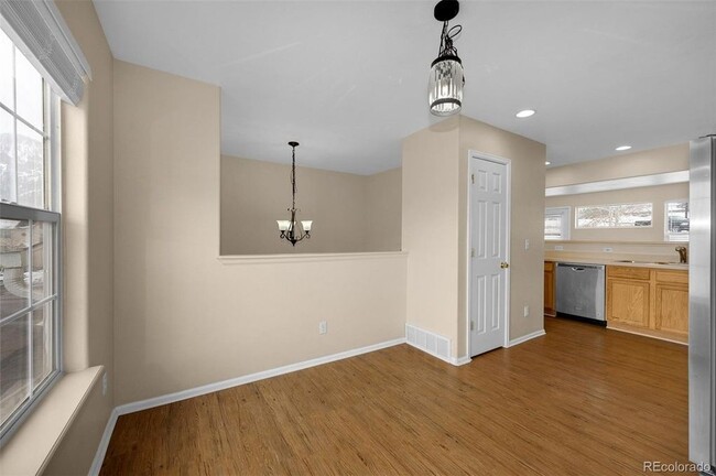 Building Photo - 64 Vale Cir
