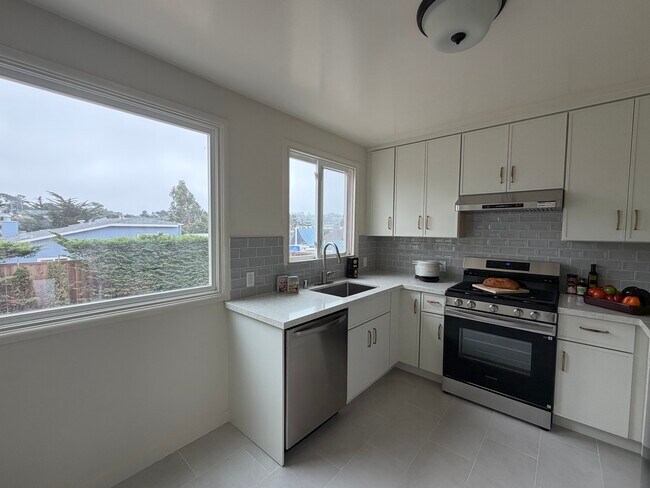 Foto del edificio - 95 Lake Vista Ave