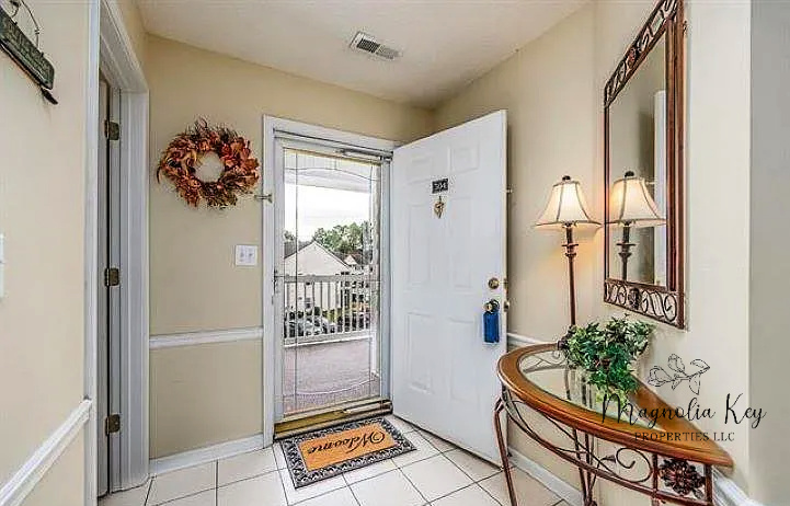 Foto principal - 5050 Windsor Green Way