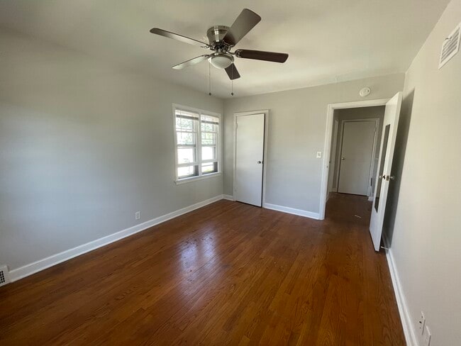 Building Photo - 2020 S 82nd St