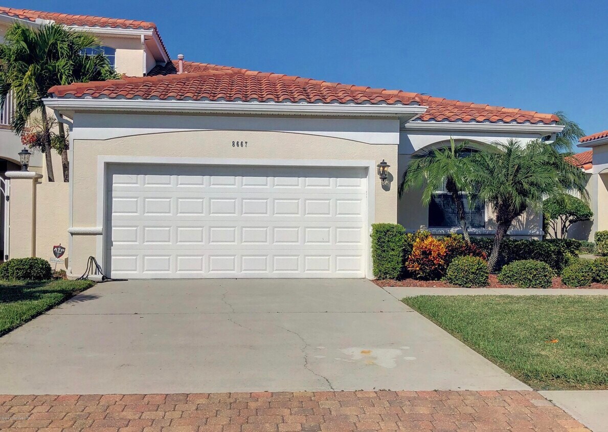 Primary Photo - 8667 Villanova Dr