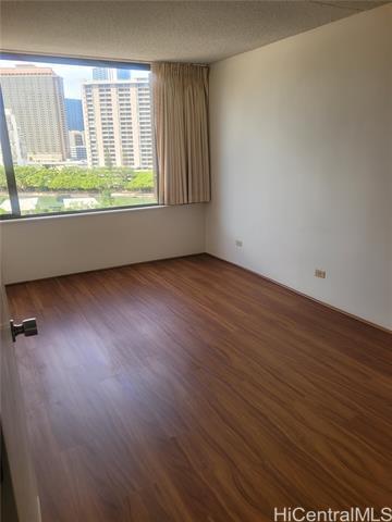 Foto del edificio - 411 Hobron Ln