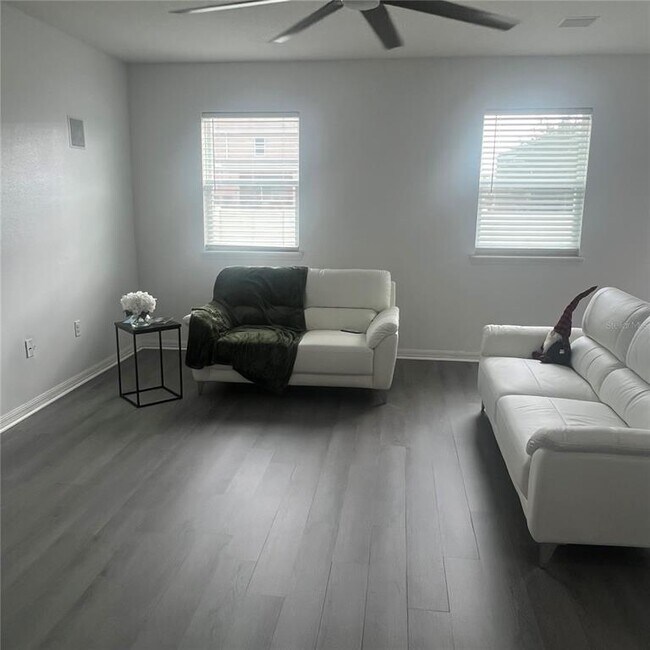 Foto del edificio - 167 Cambria Grove Cir