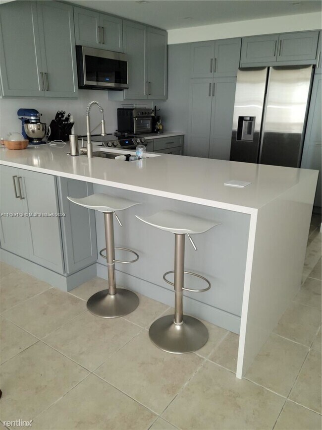 Foto del edificio - 1 br, 1.5 bath Condo - 1925 Brickell Ave #...