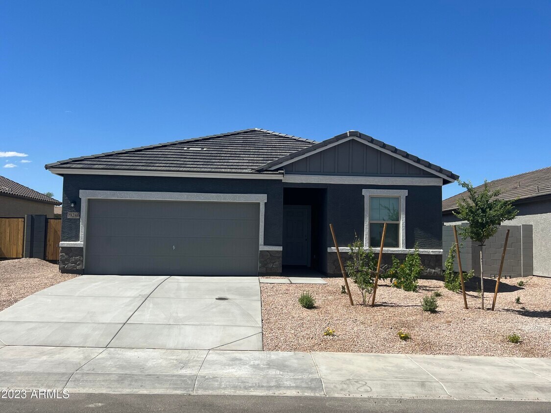 19246 W College Dr, Litchfield Park, AZ 85340 House Rental in