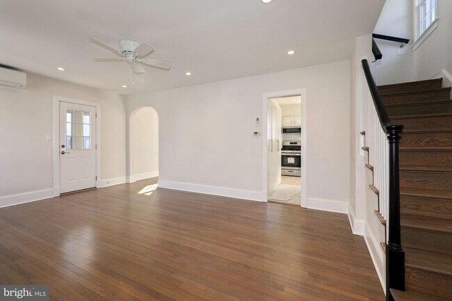 Foto del edificio - 4816 Leland St