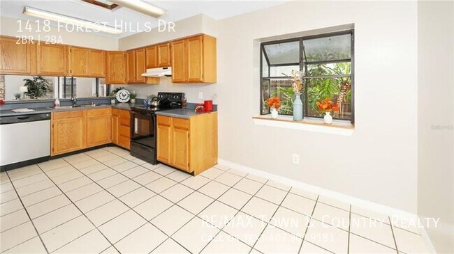 Foto del edificio - Tuscawilla Rental Home in Wedgewood Tennis...