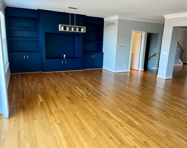 Foto del edificio - 535 Riverpointe Dr