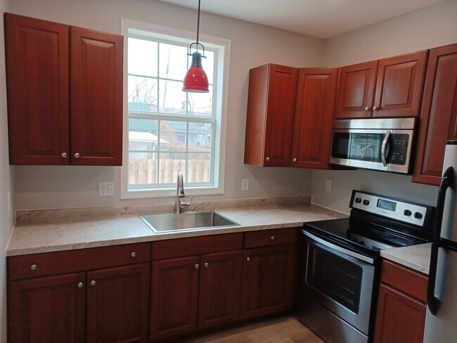 Kitchen - 349 W Military Ave