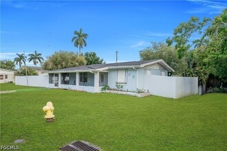 Building Photo - 77 Glenmont Dr W