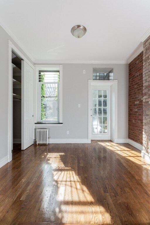 Foto del edificio - 250 Mott St