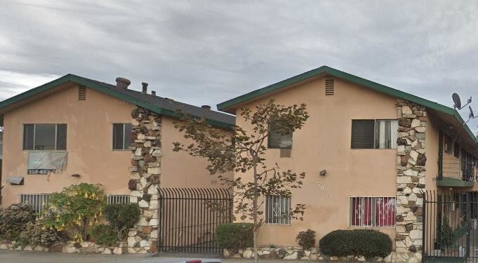 Primary Photo - 7830 S Western Ave