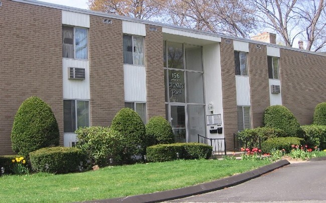 Photo - 156 Suffield St Apartments