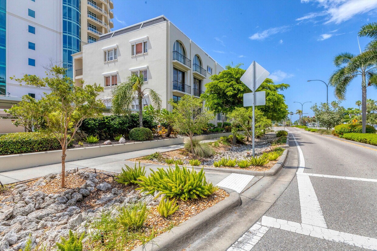 Photo - 301 S Gulfstream Ave (Sarasota, FL)