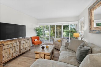 Building Photo - 1215 Edington Pl