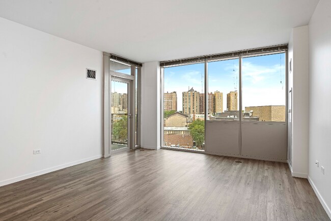 Foto del edificio - 3801 N Halsted St