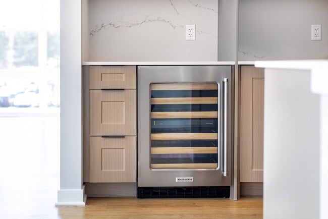 Signature Collection Kitchen with wine fridge - Avalon W Squared