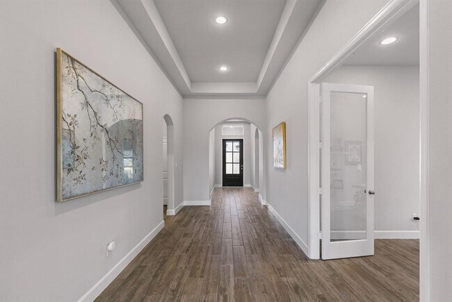 Building Photo - 201 Crimson Rose Ct