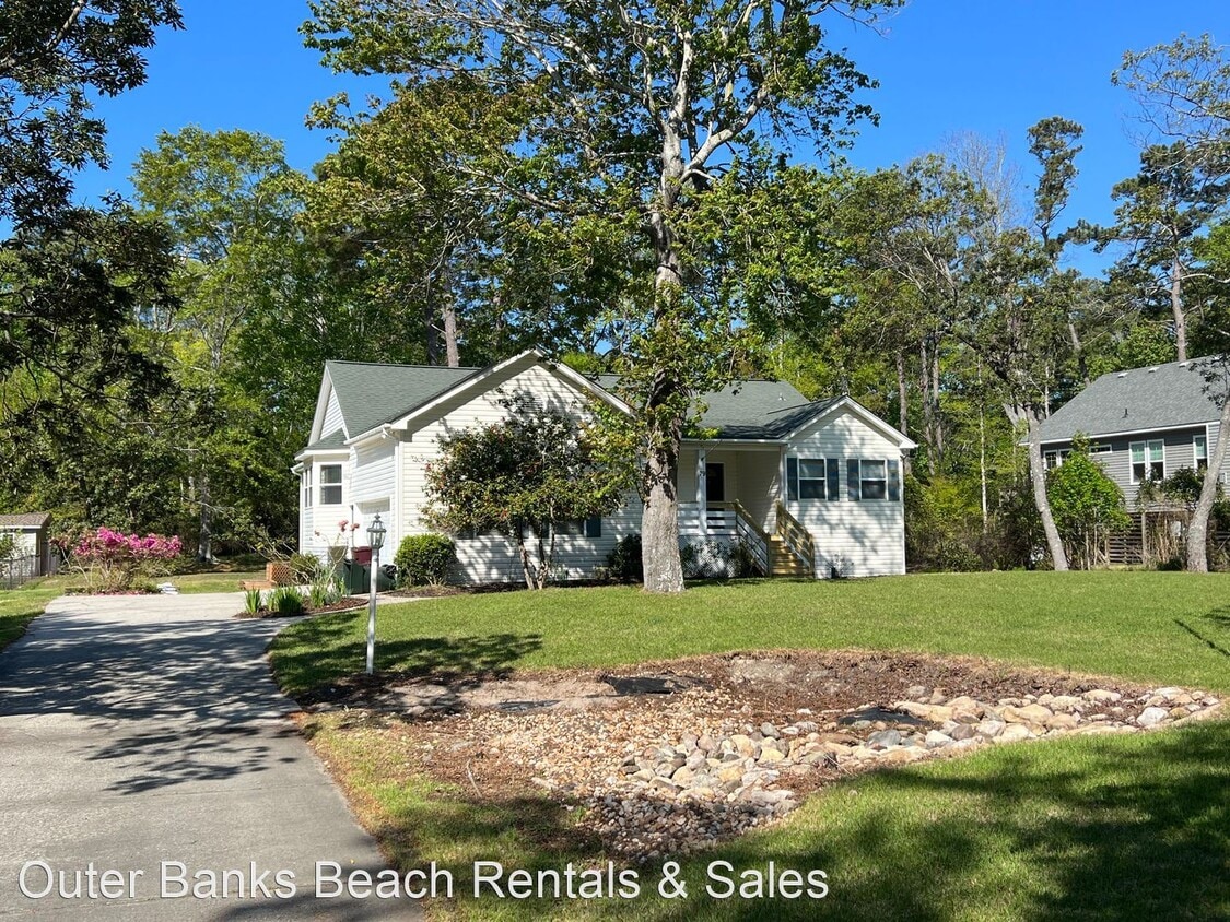 Primary Photo - 3 br, 2 bath House - 79 Duck Woods Dr