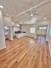 Building Photo - 2390 Ivy Rd