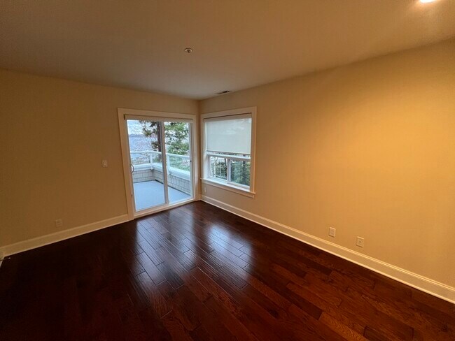Foto del edificio - 5302 Lake Washington Blvd NE