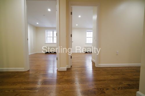 Foto del edificio - 2813 Astoria Blvd